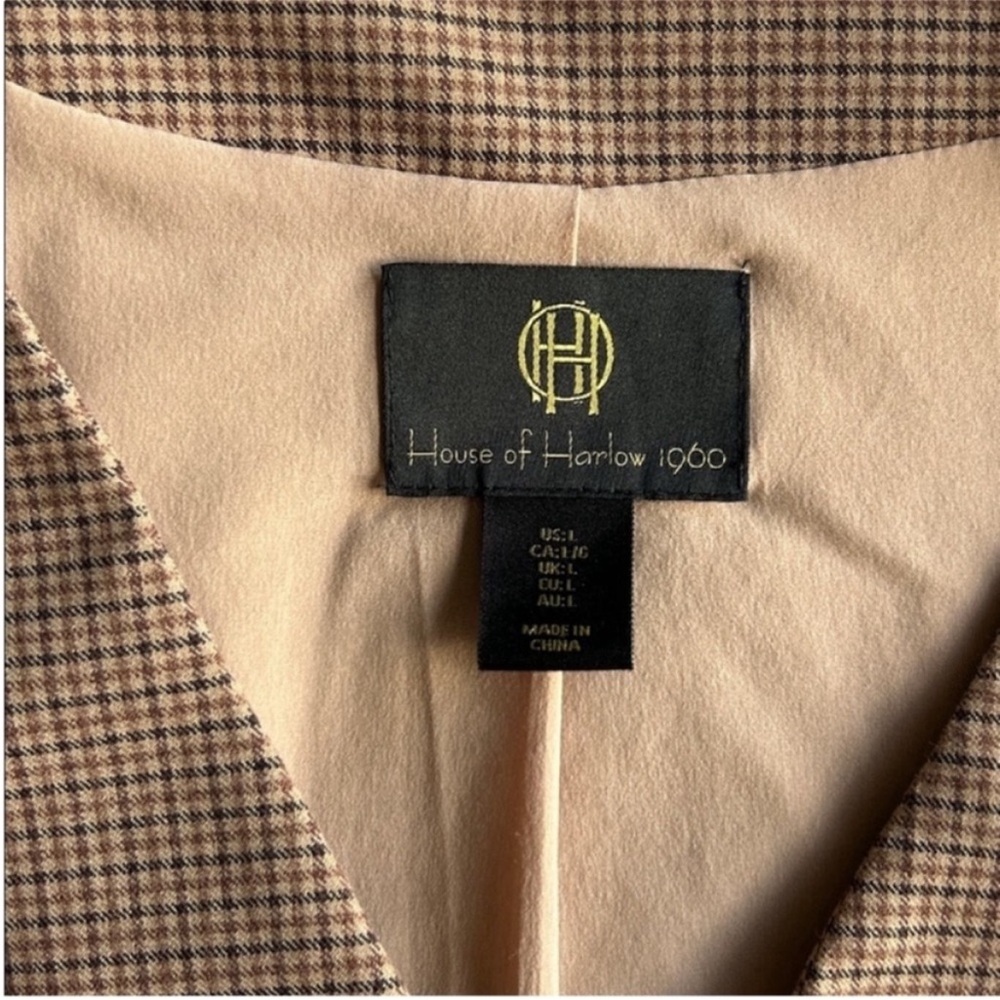 House of Harlow 1960’s plaid vest pant suit 
size Large - Picture 3 of 8